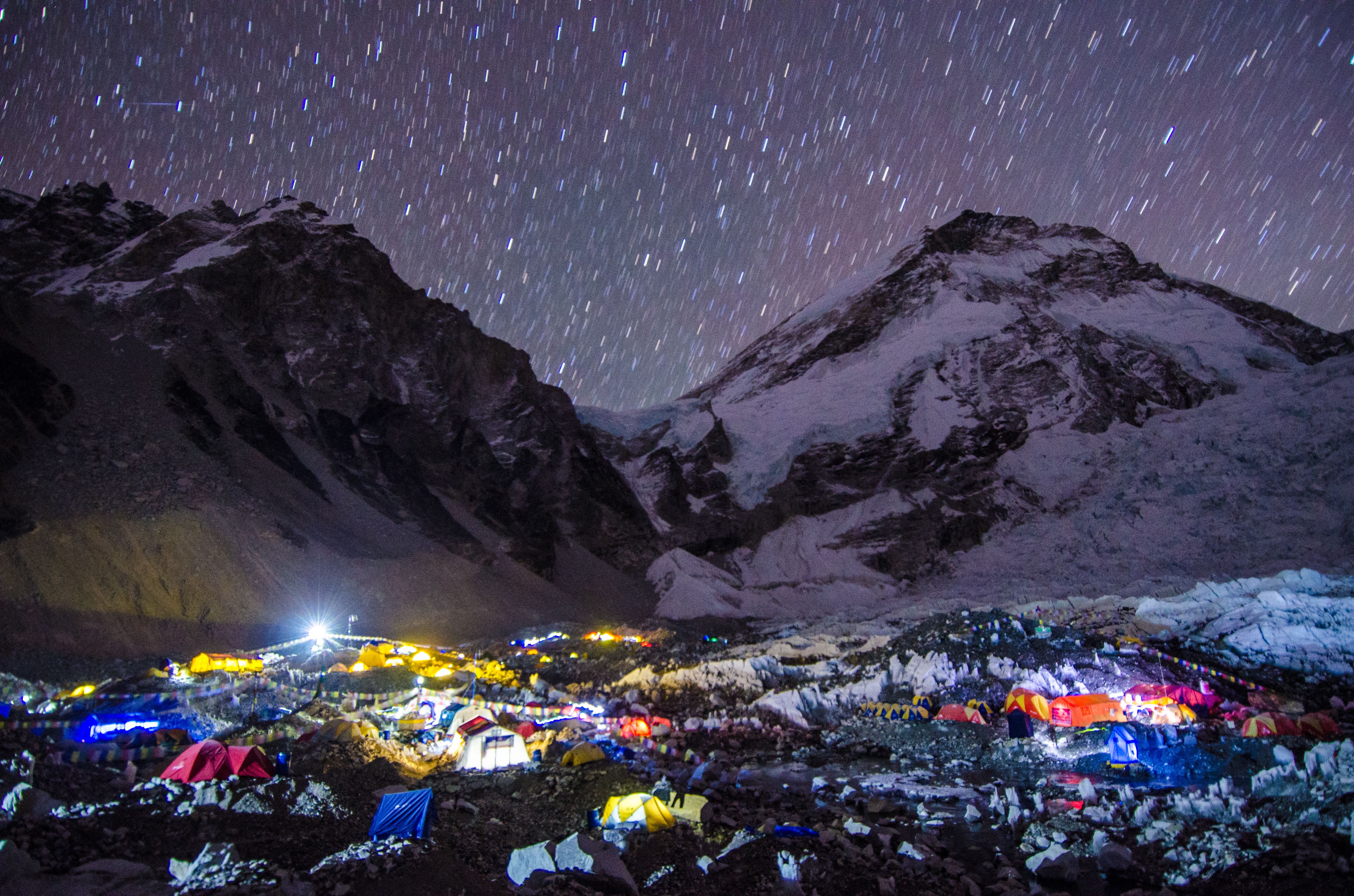 view from top of mount everest at night