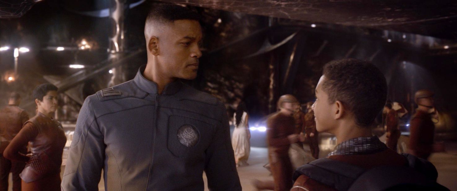 Loser: Thanks to the bomb "After Earth," Will Smith is no longer king of the summer movie.