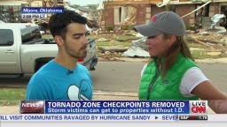 nr-brooke blog-The Jonas Brothers help tornado victims _00013605.jpg