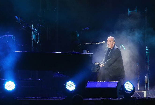En una entrevista de 2010, el cantautor Billy Joel afirmó ser ateo. Su canción "Only the Good Die Young" incluye el verso "prefiero reír con los pecadores que llorar con los santos".