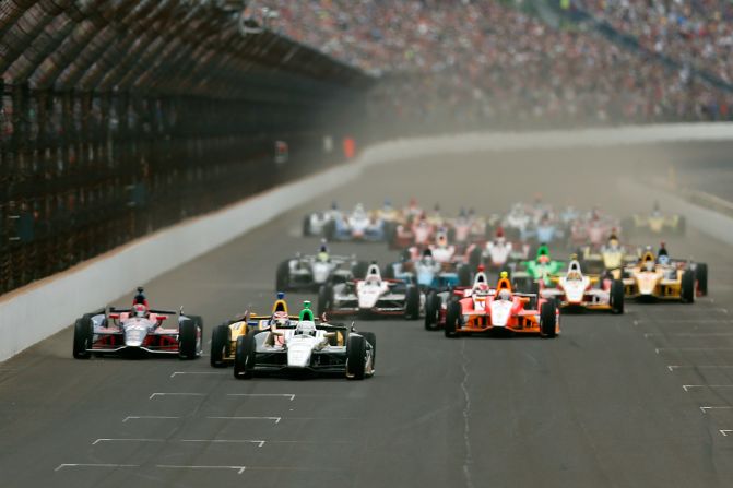 Carpenter keeps his lead.