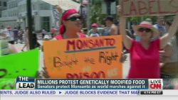 LEAD tapper dnt protests gmos_00000314.jpg