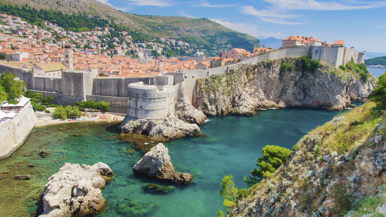 Dubrovnik or King's Landing? Real fans know the difference.
