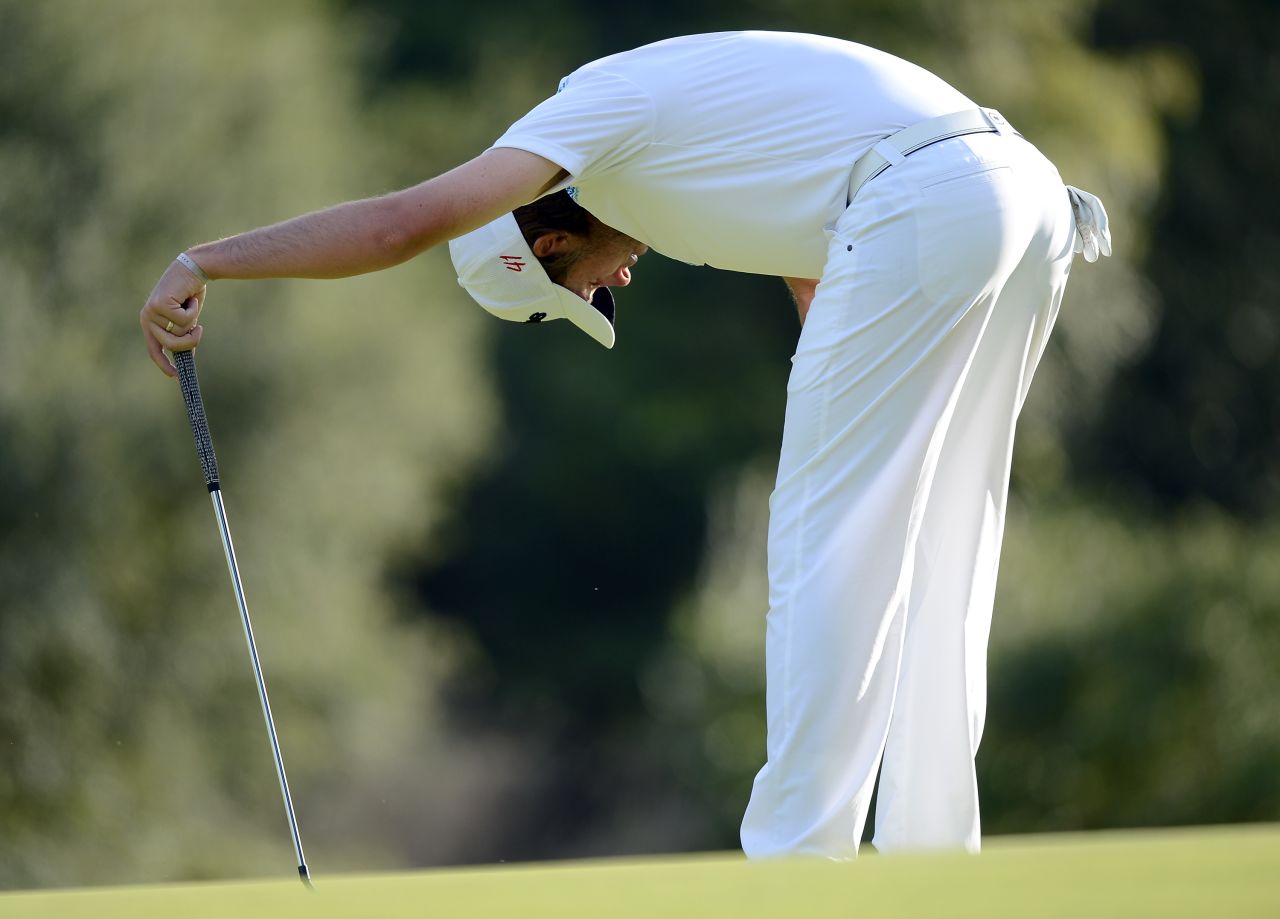 Australian Aaron Baddeley revealed he prayed before hitting a putt during his first PGA Tour event just hours after speaking at the morning's Easter service.