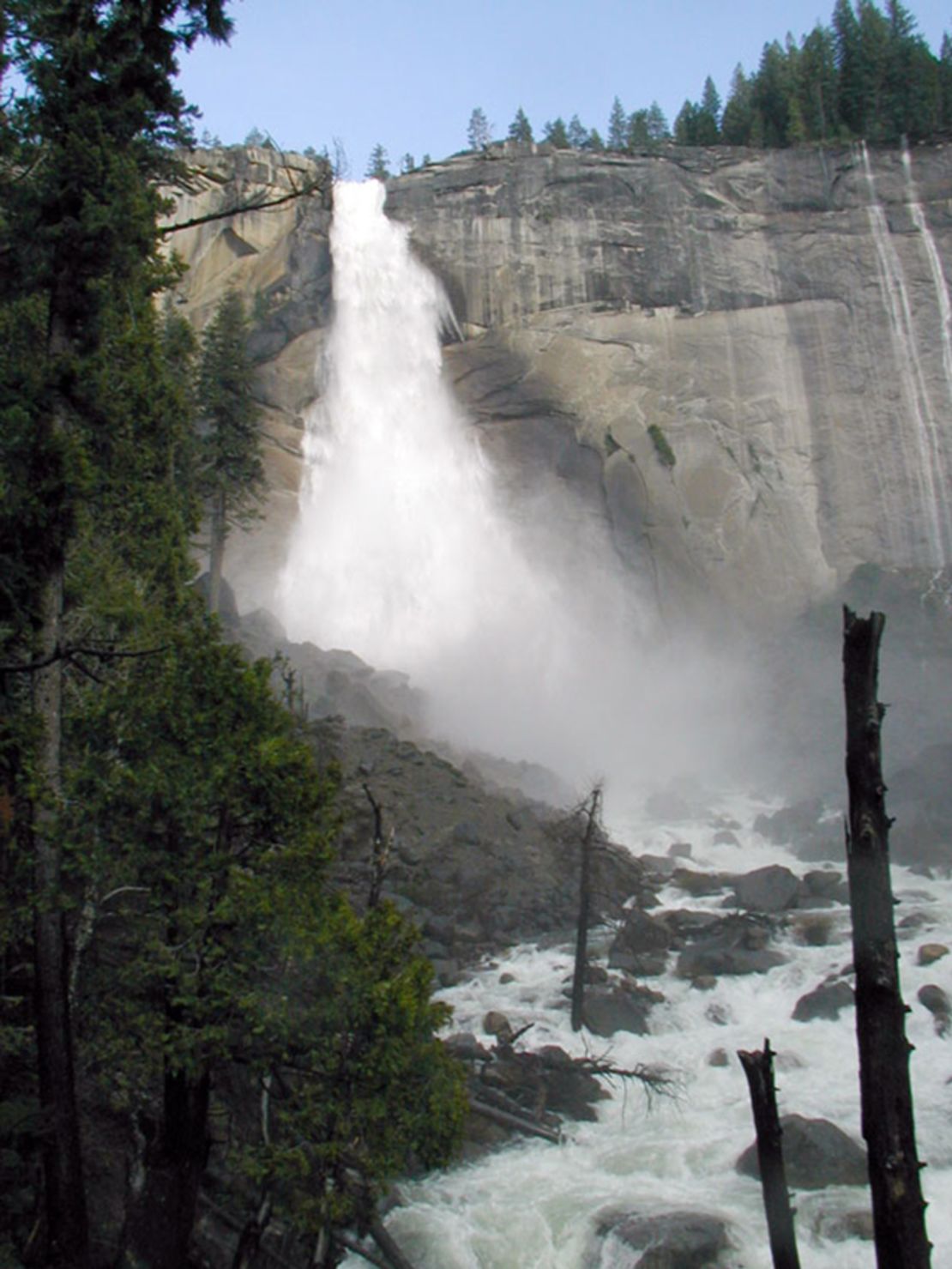 Yosemite National Park searching for 19-year-old teenage boy believed swept over the precipice of Nevada Fall in Yosemite National Park.