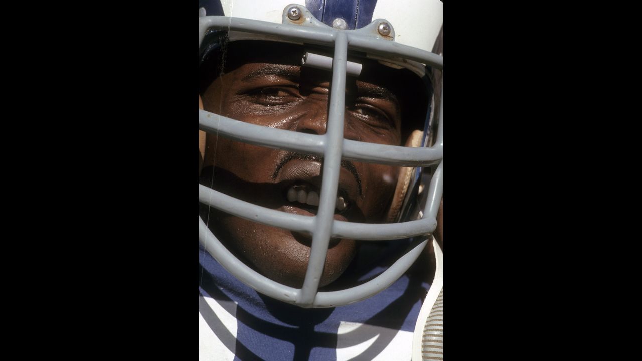 The 6-foot-5 Jones piled up 173 sacks during a 14-year career with the Los Angeles Rams, San Diego Chargers and Redskins. Jones played for the Rams from 1961-71.