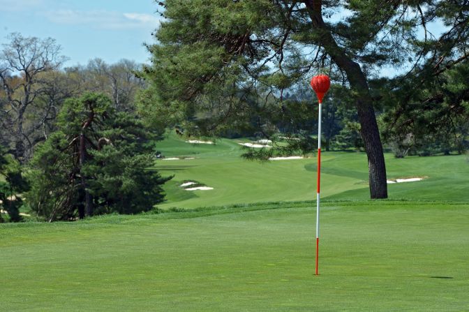 Players will take aim at the wicker basket targets rather than the conventional flags, making it harder to judge the wind direction.