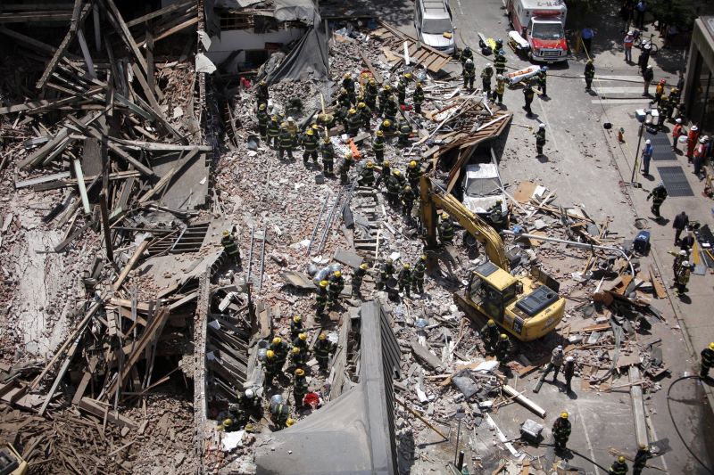 Six Dead In Philadelphia Building Collapse, 13 Injured | CNN