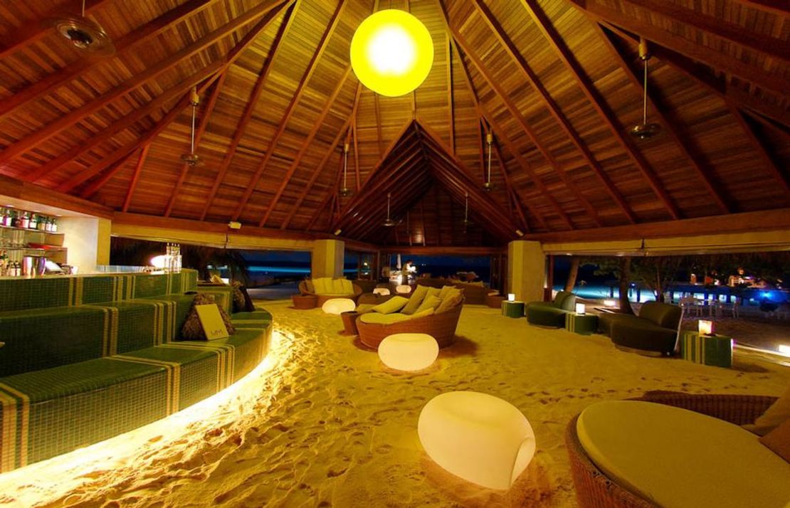 This Maldives bar is so chilled out they couldn't even be bothered putting down a floor.