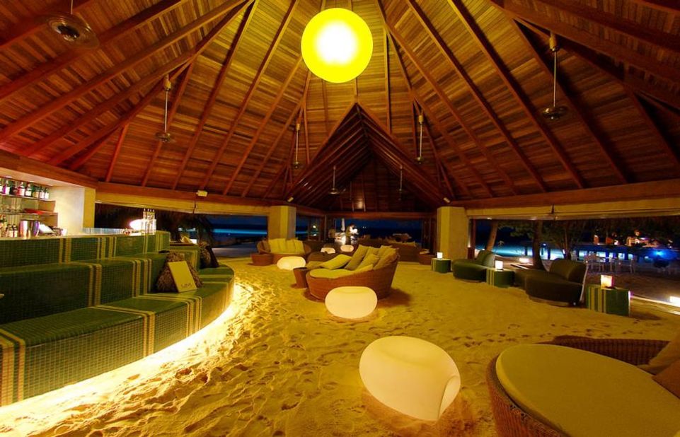 On the water's edge, this bar has a floor made entirely of super-soft Maldivian sand. See 22 below. 