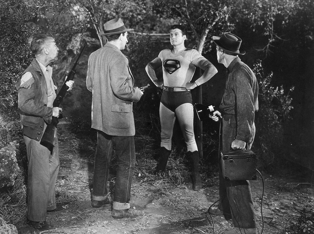 Reeves continues to play Superman in the 1950s syndicated television series "Adventures of Superman."