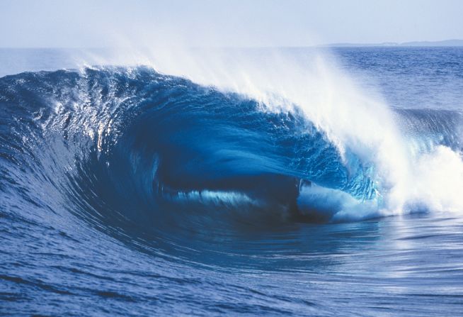Gran ola: más de 6,09 metros en la película Bra Boys, alcanzada por Richie Vas Vaculik en abril de 2005.