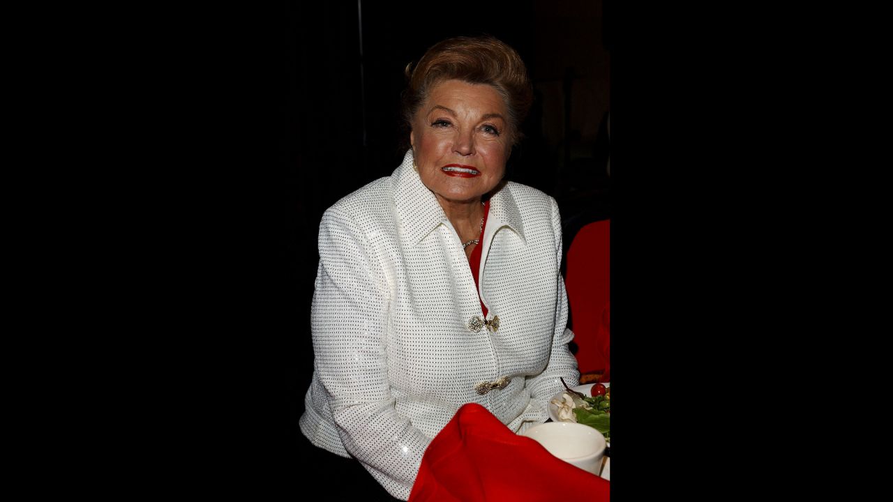 Williams attends Tony Martin's 90th birthday party at the Friars Club in Beverly Hills on December 7, 2003.  