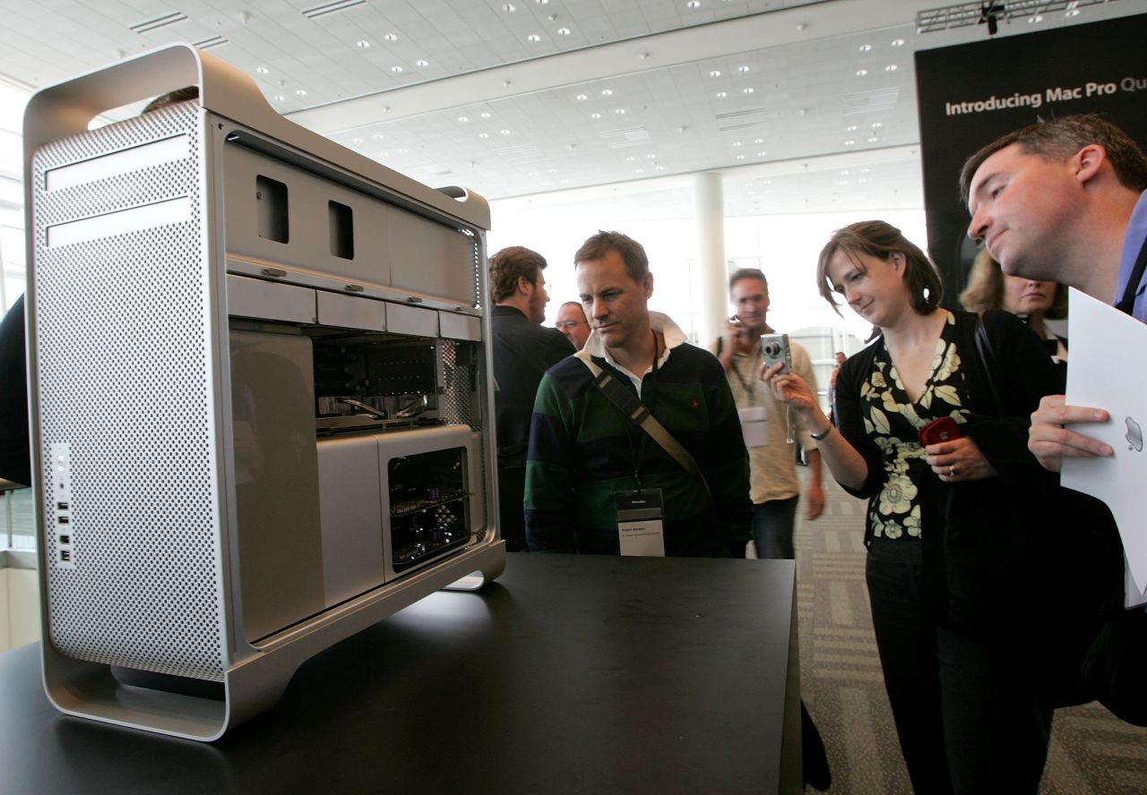 Attendees eyed a new Apple Mac Pro desktop computer at the WWDC in 2006 in San Francisco. Jobs kicked off the conference with announcements of a new Mac Pro desktop computer and a forthcoming Mac OS X Leopard operating system.