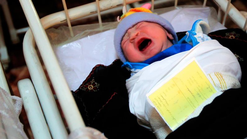 <strong>Mothers die in childbirth:</strong> In one country, one in 100 live births kills the mother. <a href="index.php?page=&url=http%3A%2F%2Fwww.cnn.com%2Fchangethelist">Vote here.</a>