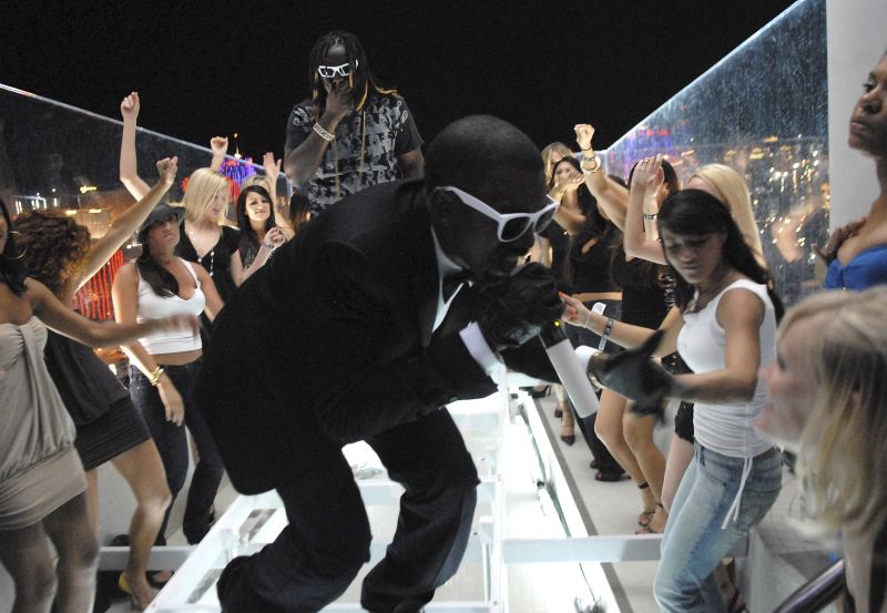 bag of air from kanye concert