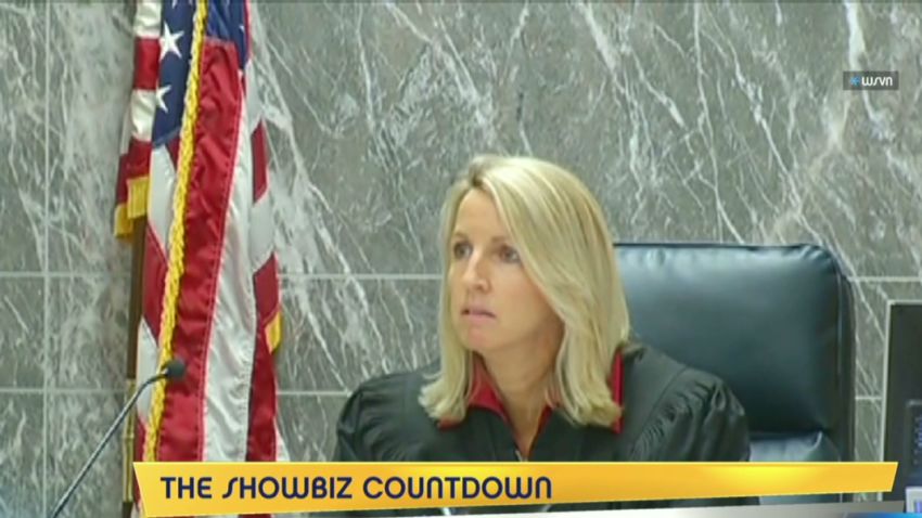 sbt chad johnson courtroom butt slap_00001618.jpg