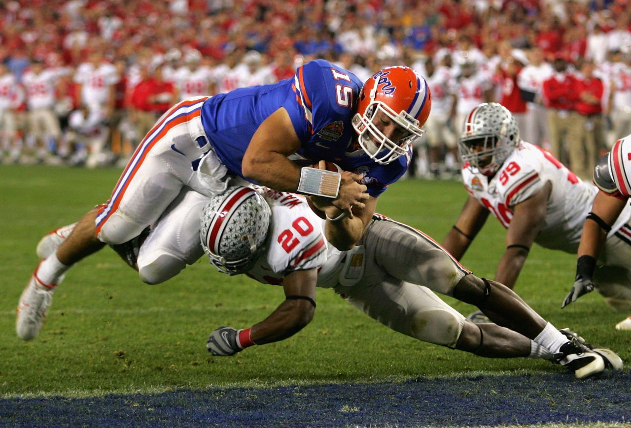 Tebow scores a touchdown in the 2007 BCS National Championship game. Florida defeated Ohio State 41-14.