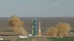 robertson pkg china rocket launch_00000730.jpg