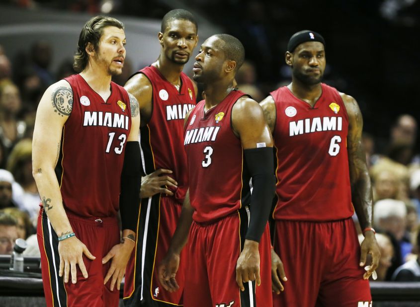 Chris Bosh, LeBron James lead Miami
