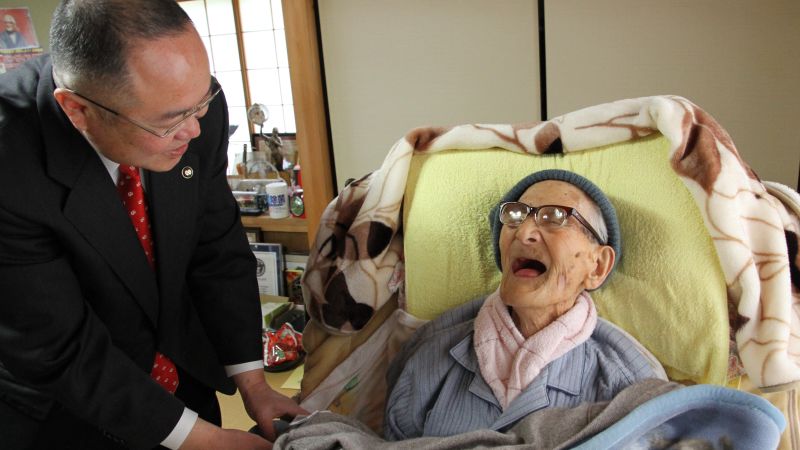Worlds Oldest Person Dies Aged 116 Just Days After Rival Passes Cnn 