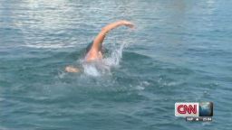 ctw intv swimmer abandons cuba florida swim_00000819.jpg