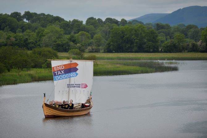 Demonstrators from the IF campaign sail around Enniskillen on June 17.
