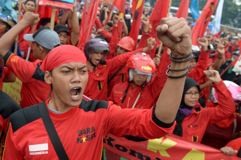 After Protests, Indonesia’s Parliament Boosts Fuel Prices By Up To 44% ...