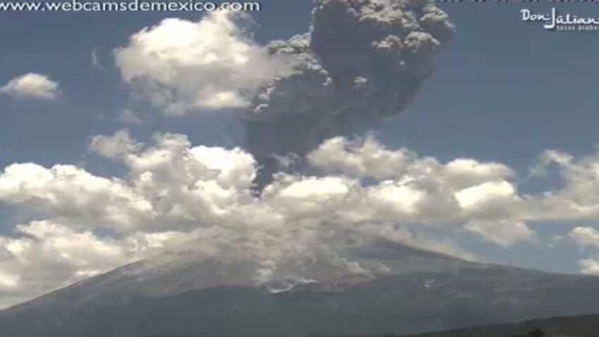 Volcano eruption caught on tape | CNN