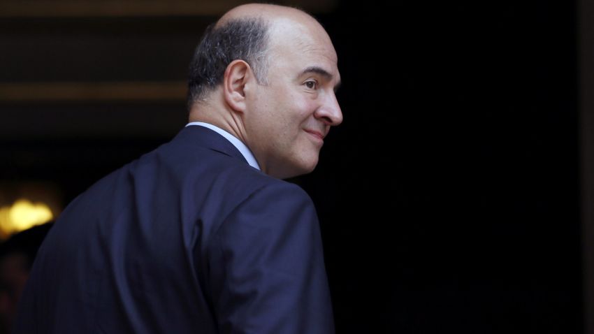 French Economy, Finance and Foreign Trade Minister Pierre Moscovici arrives prior to a meeting with French Prime minister on May 22, 2013 at the Hotel Matignon in Paris to prepare next June's social conference. AFP PHOTO KENZO TRIBOUILLARD (Photo credit should read KENZO TRIBOUILLARD/AFP/Getty Images)