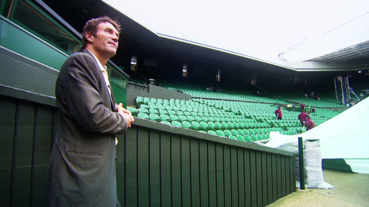 open court cash wimbledon tour_00022401.jpg