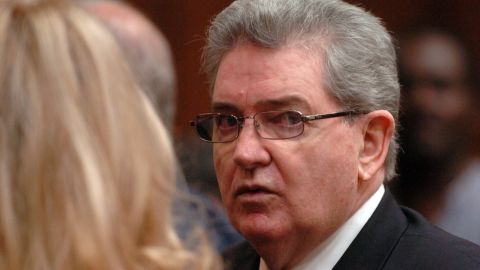 A Florida court has vacated the murder conviction of former FBI agent John Connolly.