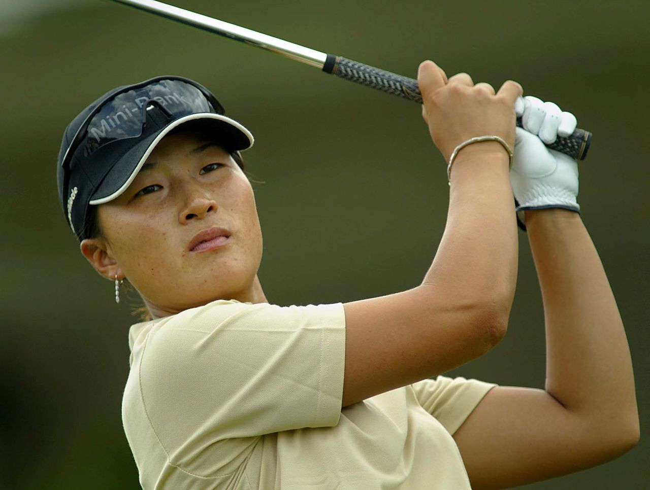 One of Ryu's idols was Se Ri Pak, the first South Korean women's golfer to win a major title, claiming two in 1998. That year, aged 20, she was the youngest player to win the  U.S. Women's Open.