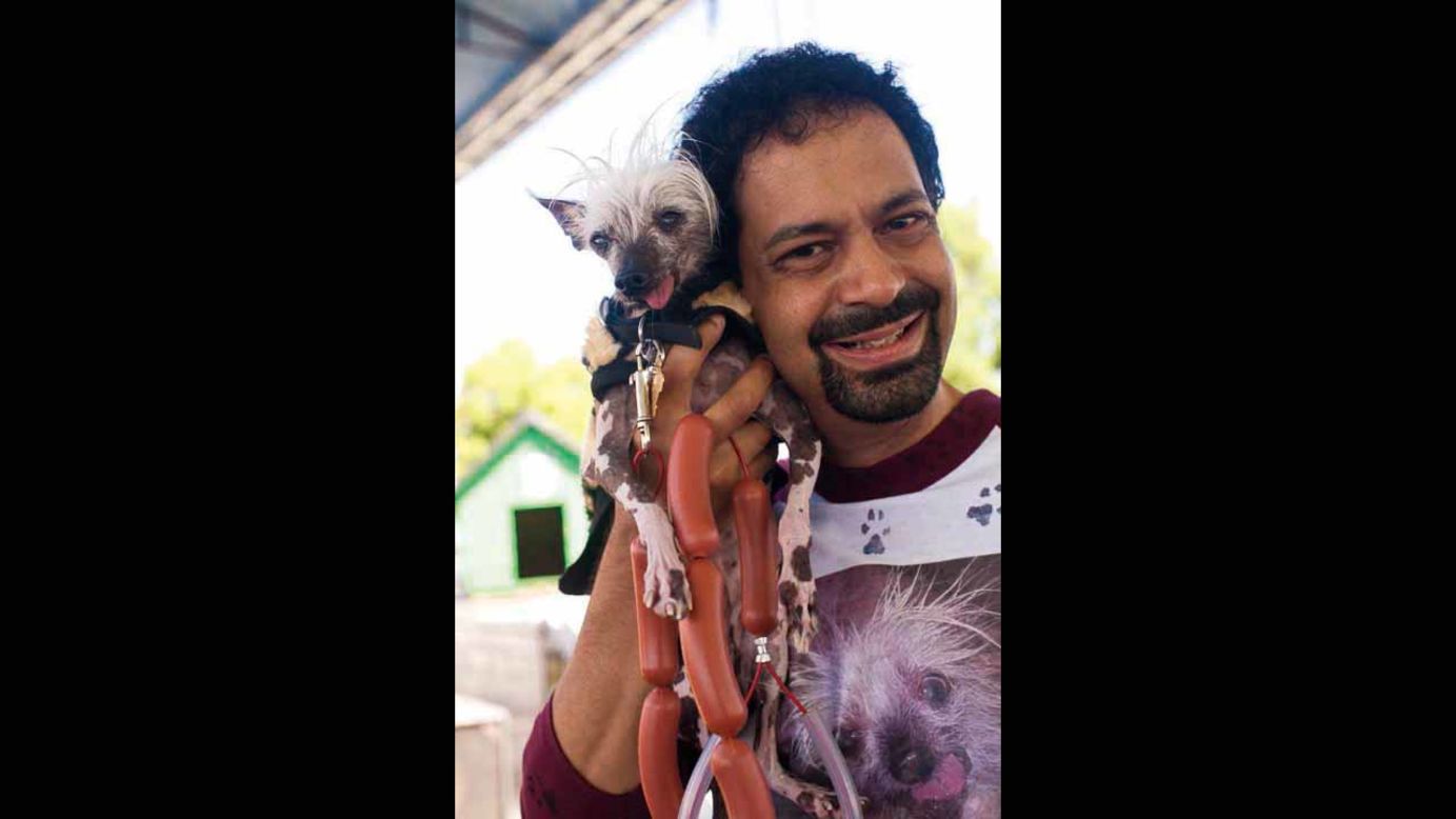 Dane Andrew y su perro Rascal, ganador de 2002.