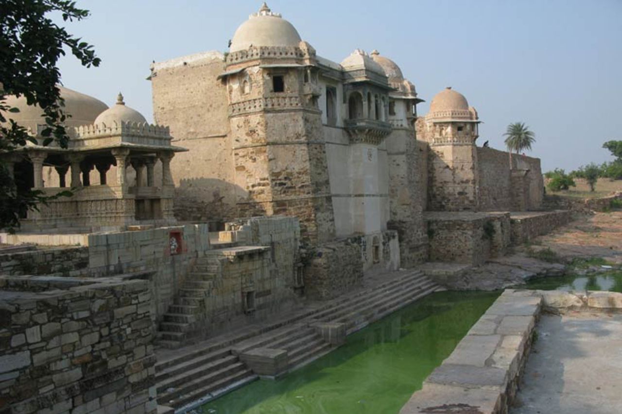 UNESCO also added a number of other cultural sites to its list including six grand forts of India's Rajasthan state. Enclosed within defensive walls are major urban centers, palaces, trading centers and temples.