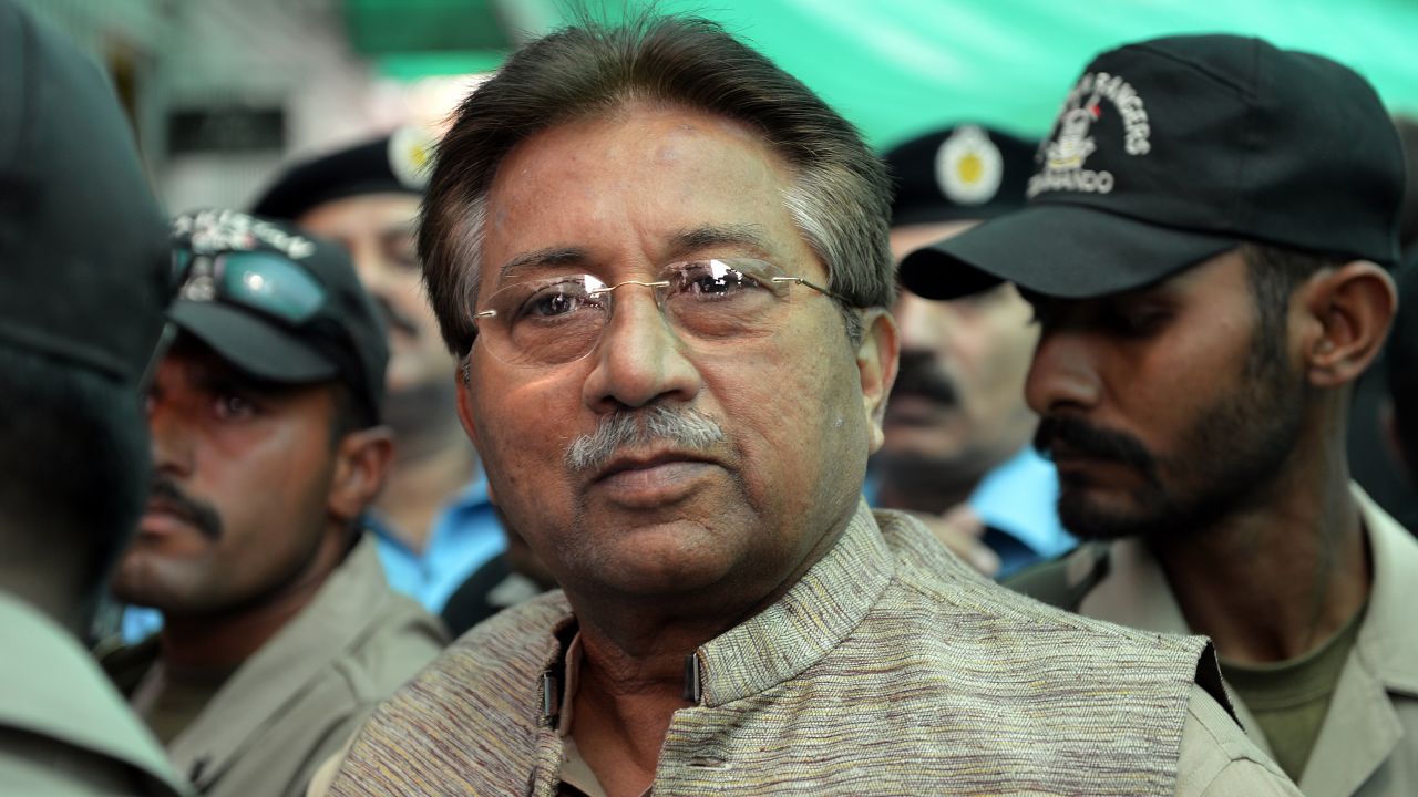 Former Pakistani president Pervez Musharraf arrives at an anti-terrorism court in Islamabad on April 20, 2013.