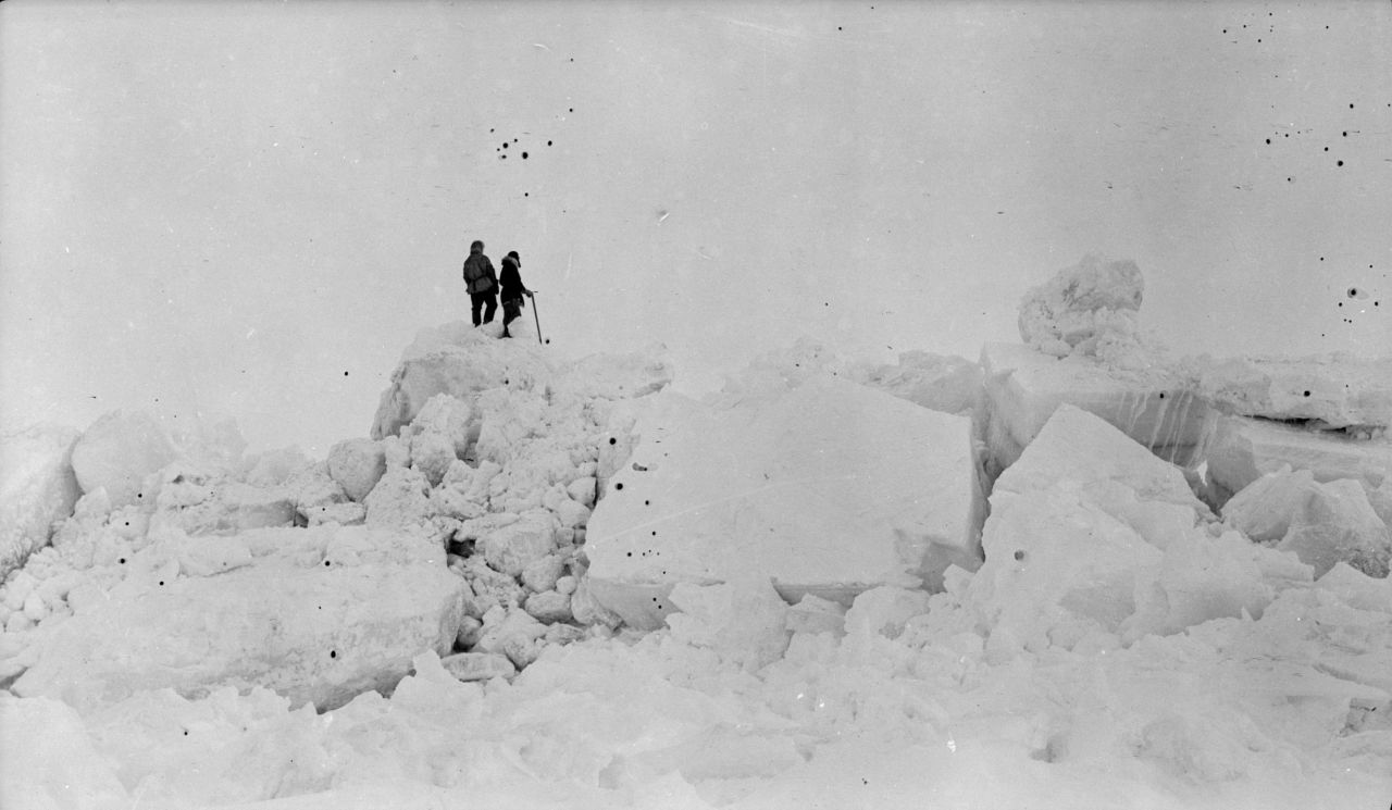 After drifting for five months, the ship sank under the ice one night, forcing everyone to move themselves and their gear onto the ice. Desperate to save his men, Bartlett made a risky decision. He and a crewman traveled by sled across ice riddled with daunting ridges and treacherous gaps to find help in Siberia, hundreds of miles away.