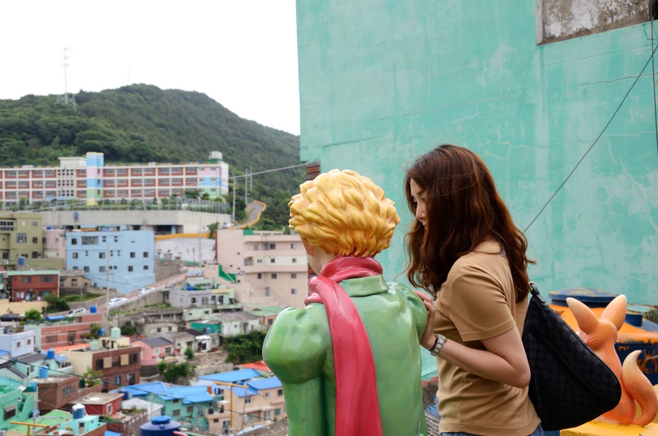 The "Little Prince" is one of many quirky surprises found around corners in Gamcheon. 