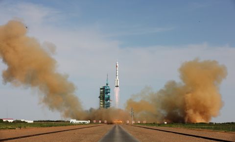 The Long March-2F rocket carrying the Shenzhou 10 spacecraft blasts off from Jiuquan Satellite Launch Center on June 11 in Jiuquan, Gansu province.
