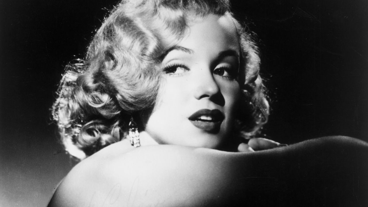 The August 5, 1962, death of <a href="http://www.cnn.com/2013/05/31/showbiz/life-marilyn-eisenstaedt/index.html?iref=allsearch" target="_blank">Marilyn Monroe</a> is still shrouded in mystery. The screen siren died in her Los Angeles home at the age of 36. The official cause of death was an overdose, but that hasn't stemmed the tide of persistent theories that something more nefarious led to Monroe's untimely passing. 