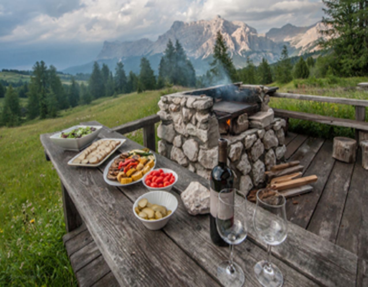 Hikes or overnight trips in mountain huts located in the northern corner of Italy wouldn't be the same without regional foods, including speck (smoked ham) and cajinci (ravioli with ricotta and spinach).