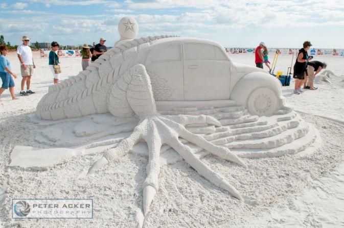Events at Siesta Key Beach include amateur competitions for kids and parents as well as head-to-head speed-carving events.