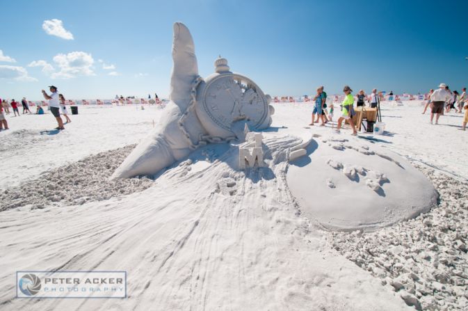Looking for the perfect sculpting event in November? The <a href="http://www.crystalsand.org/" target="_blank" target="_blank">Crystal Classic Master Sand Sculpting Competition</a> at Siesta Key Beach in Sarasota, Florida, boasts clean, white-sugar beaches and beautiful warm weather.  