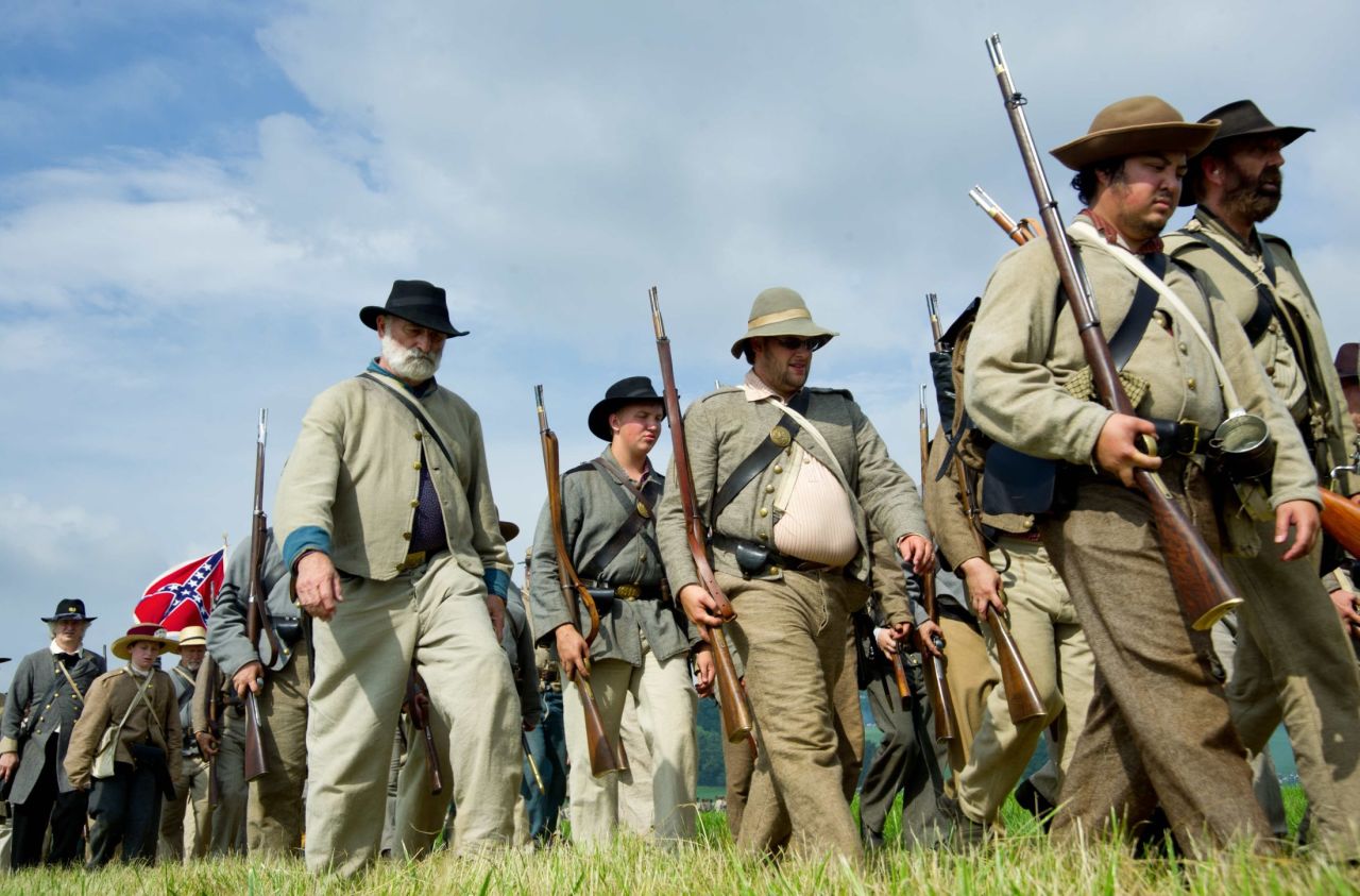 Confederate troops march into battle.