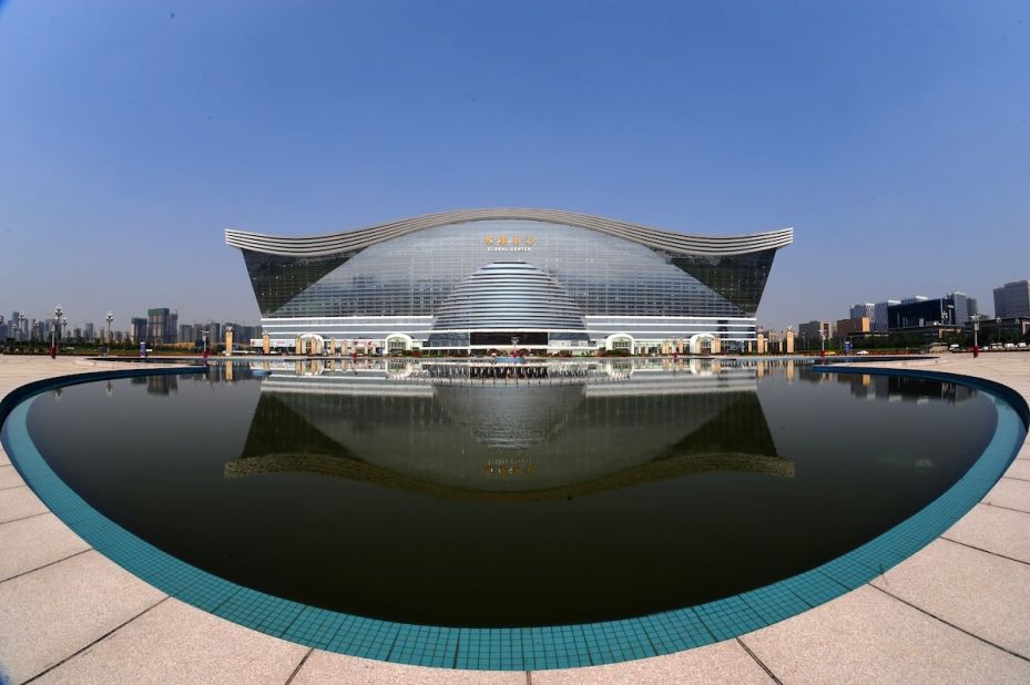 To put this in perspective, Chengdu's New Century Global Center is big enough to house 20 Sydney Opera Houses. 