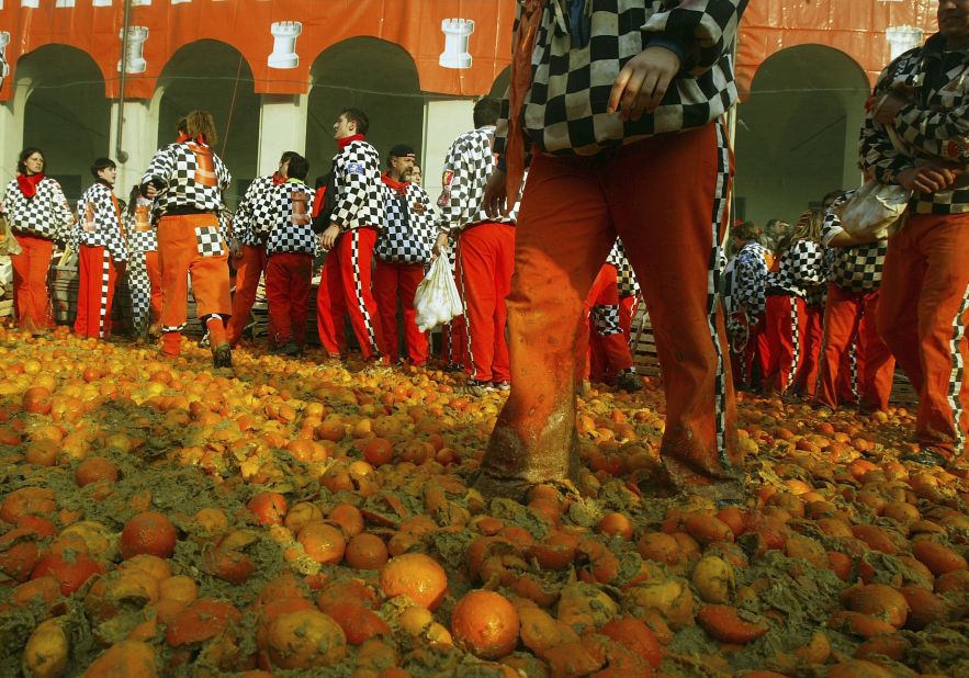 Every February in the Italian village of Ivrea, participants of the local Carnival engage in the annual "Orange Battle". The battle commemorates a popular rebellion against a local tyrant dating back to 1266 A.D.
