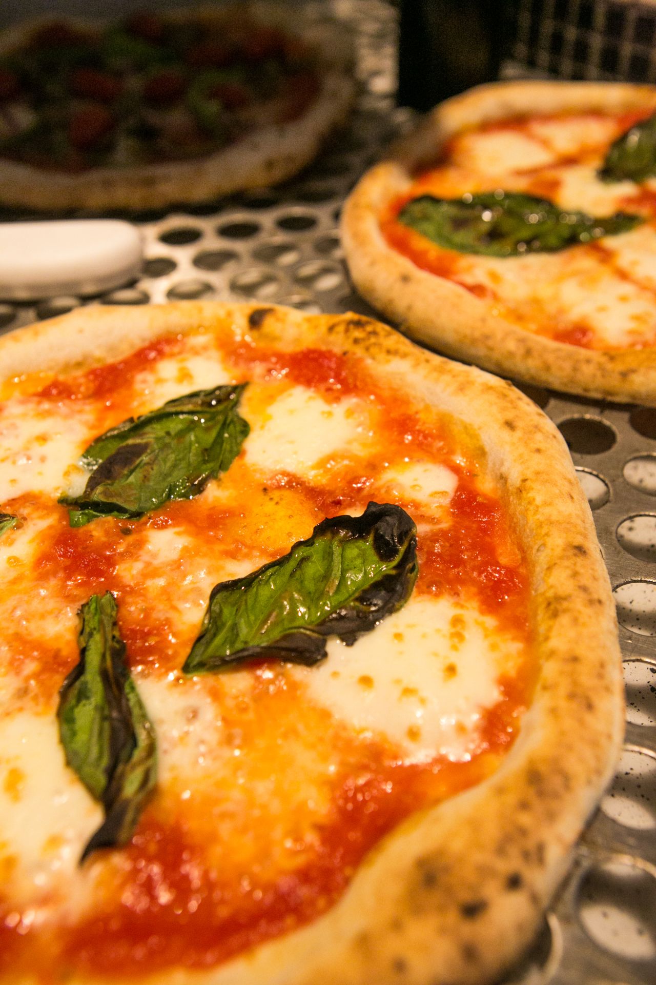 A Little Pizza Heaven - l6mpwlb