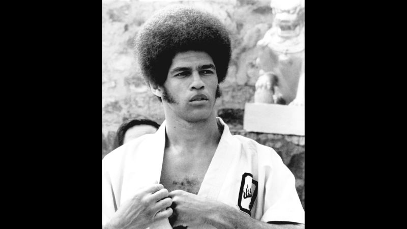 Jim kelly from deals enter the dragon