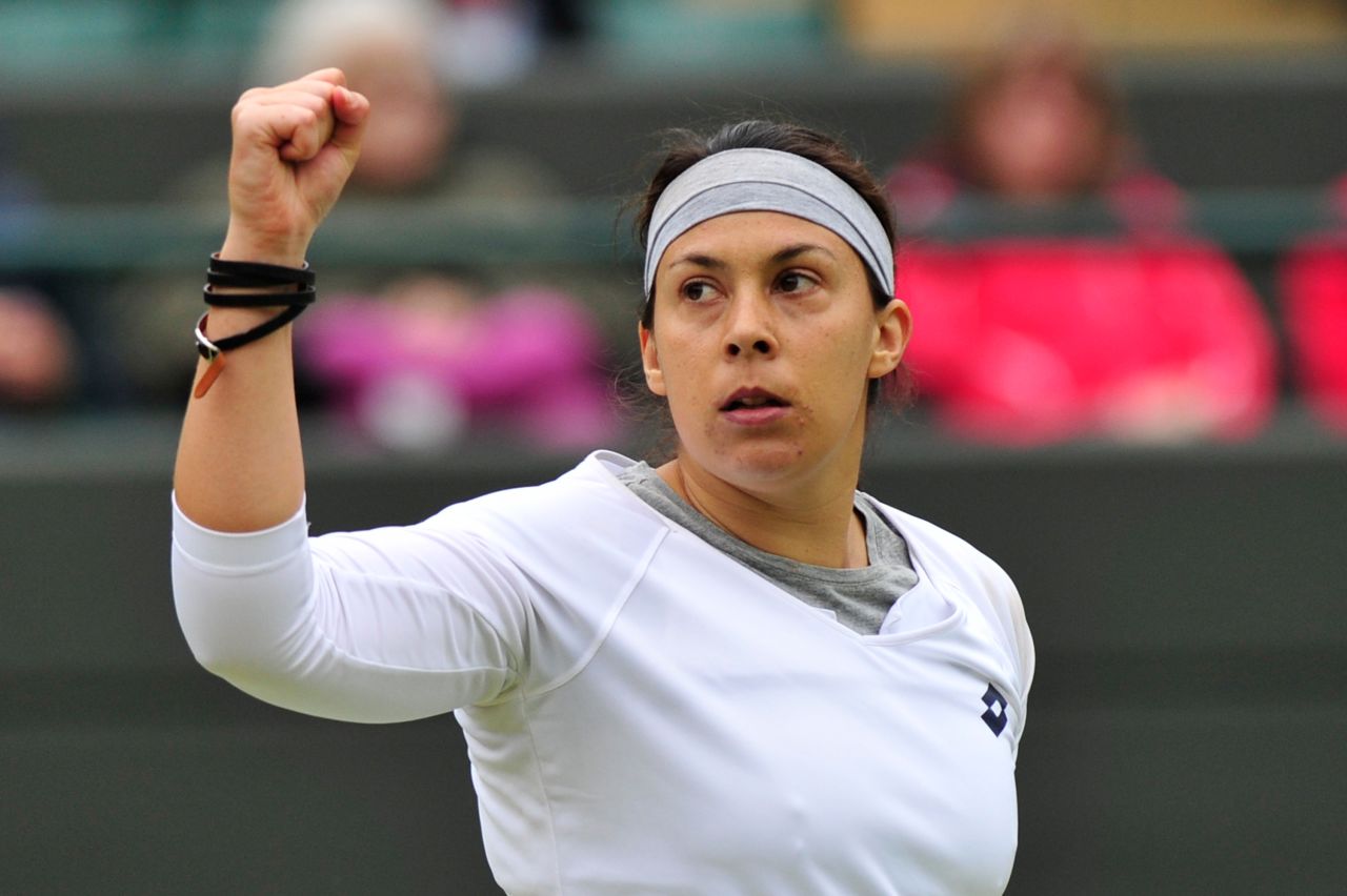 France's Bartoli booked her place in the last four with a 6-4 7-5 win over U.S. star Sloane Stephens in a contest delayed by rain. Bartoli, who was runner up in 2007, will now hope to go one better with 20th seed Flipkens next up.