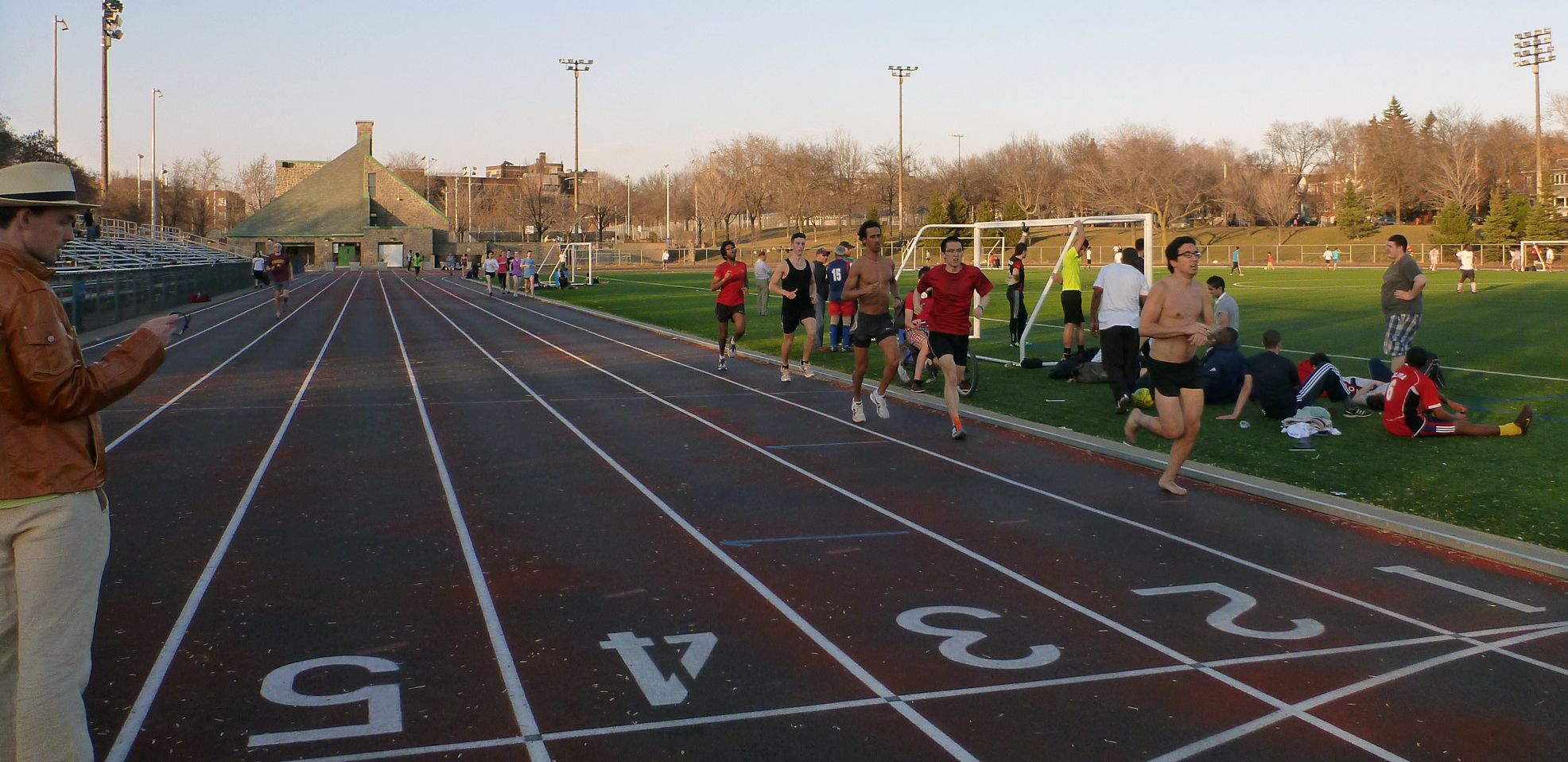 From Pole to Pole: the journey of a 'Chexican' barefoot runner